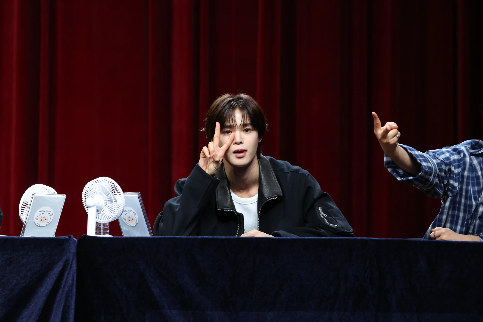 K during a close appearance or audience interaction.